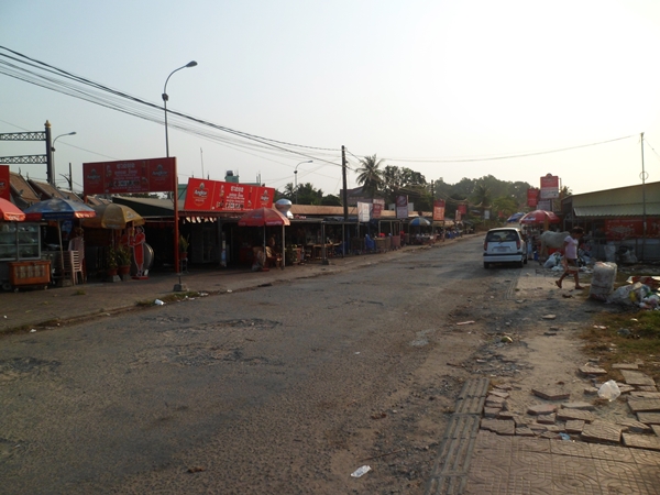 A small market near Gold Lion Circle. 
